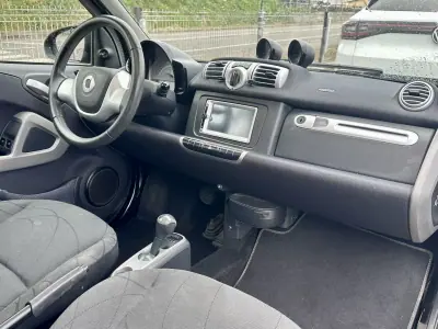 Smart ForTwo Coupé 2014 - 8490 EUR, 70363 km - AUTO.MOTO.pt - 70363km - foto 15 de 16