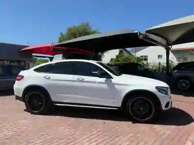 Mercedes-Benz GLC 250 2018 - 34000 EUR, 262000 km - AUTO.MOTO.pt - 262000km - foto 7 de 14