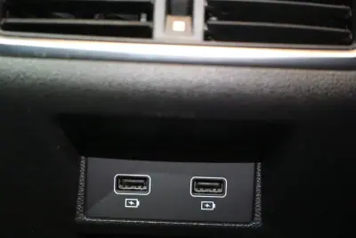 Renault Mégane Sport Tourer 2021 - 15290 EUR, 168000 km - AUTO.MOTO.pt - 168000km - foto 18 de 30