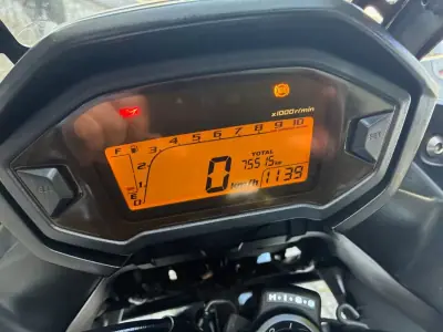 Honda CB 1100 2017 - 4150 EUR, 75515 km - AUTO.MOTO.pt - 75515km - foto 7 de 16