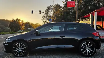 Volkswagen Scirocco 2015 - 18999 EUR, 160000 km - AUTO.MOTO.pt - 160000km - foto 3 de 18