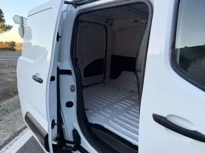 Opel COMBO 2022 — photo 6 of 19