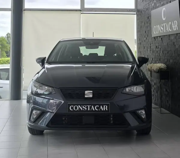 SEAT Ibiza 2024 - 16950 EUR, 66871 km - AUTO.MOTO.pt - 66871km - foto 2 de 32