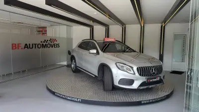 Mercedes-Benz GLA 180 2018 - 24900 EUR, 41570 km - 41570km - foto 5 de 52