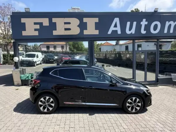 Renault Clio 2023 - 16900 EUR, 72230 km - AUTO.MOTO.pt - 72230km - foto 7 de 12