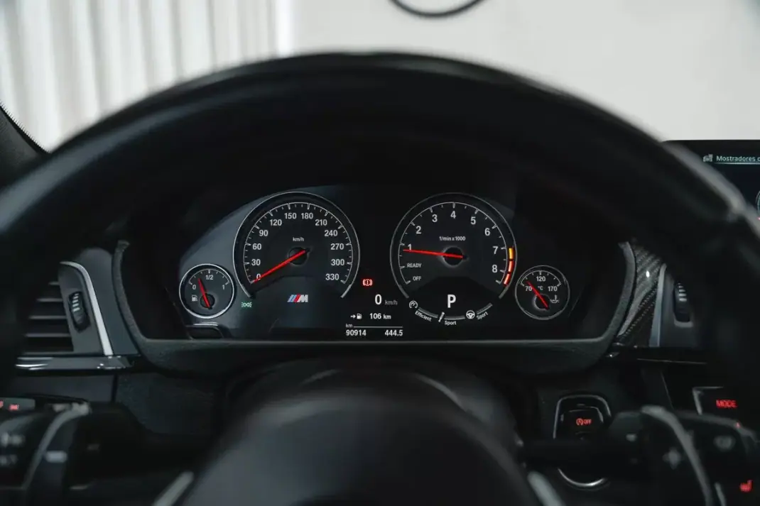 BMW M4 2016 - 59950 EUR, 90914 km - 90914km - foto 35 de 53