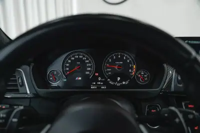 BMW M4 2016 - 59950 EUR, 90914 km - 90914km - foto 35 de 53