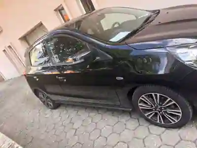 Mitsubishi Space Star 2018 - 10200 EUR, 110100 km - AUTO.MOTO.pt - 110100km - foto 4 de 9