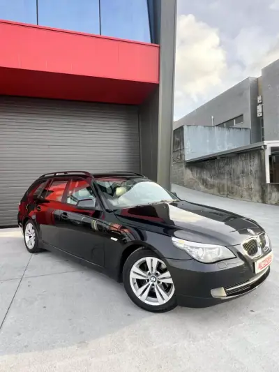 BMW 520 2010 - 10000 EUR, 326786 km - AUTO.MOTO.pt - 326786km - foto 5 de 17