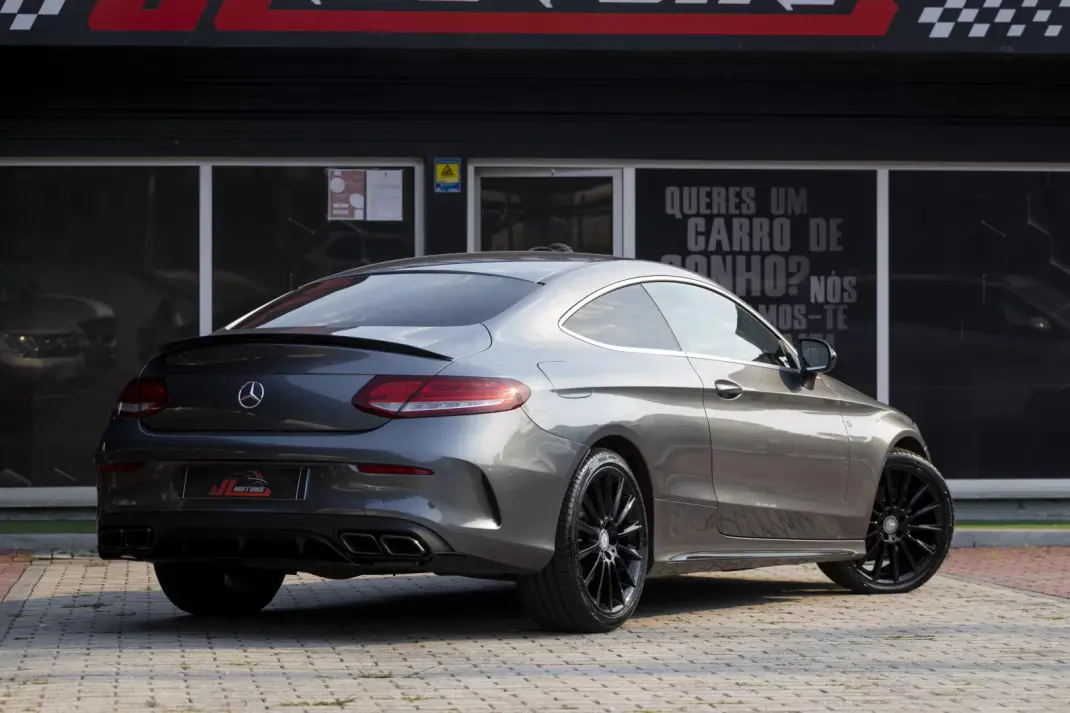 Mercedes-Benz C 220 2015 - 27900 EUR, 187660 km - 187660km - foto 33 de 41
