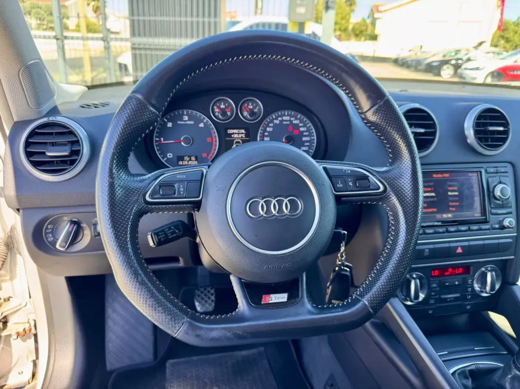 Audi A3 Sportback 2010 - 8990 EUR, 226000 km - 226000km - foto 11 de 19