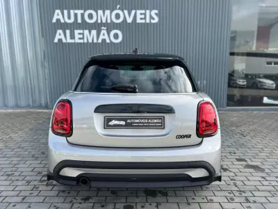 MINI Cooper 2023 - 25750 EUR, 34717 km - AUTO.MOTO.pt - 34717km - foto 7 de 19