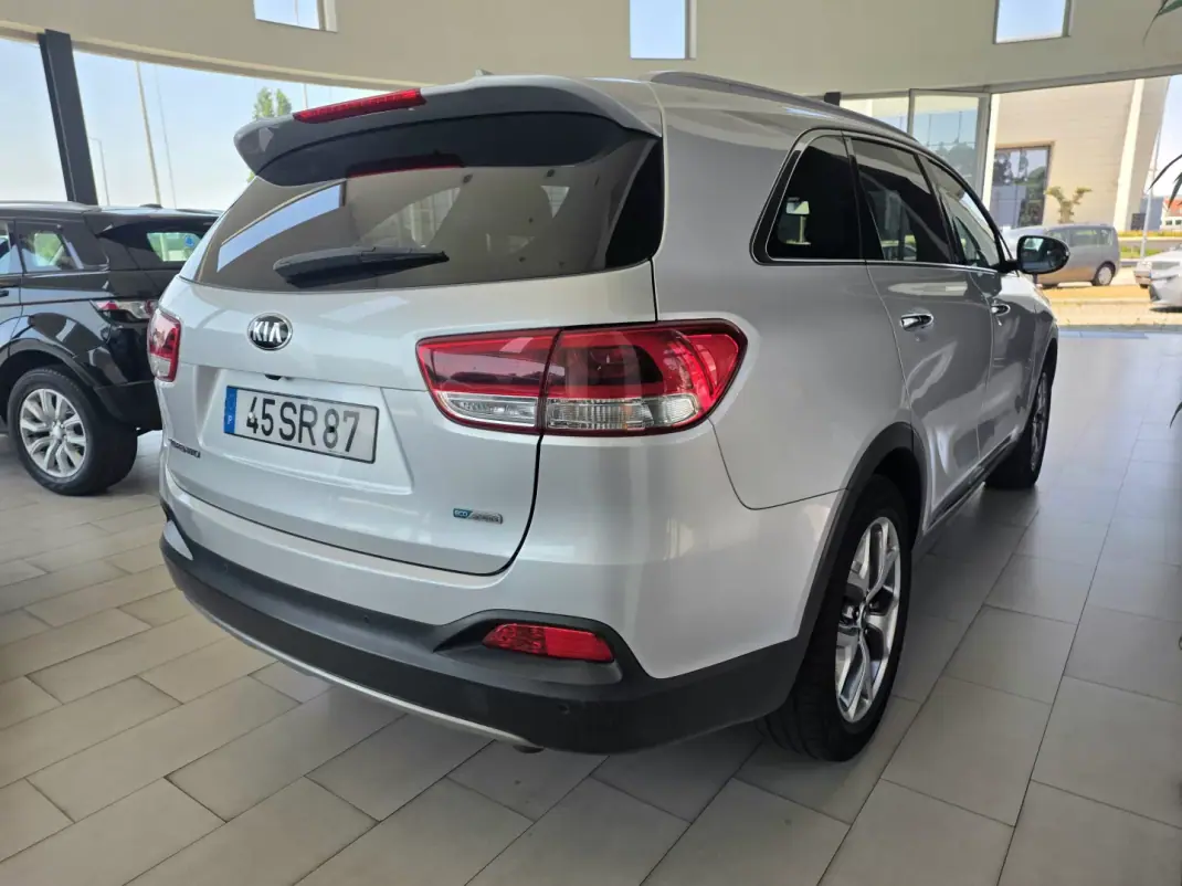 Kia Sorento 2017 - 17990 EUR, 151645 km - 151645km - foto 6 de 34