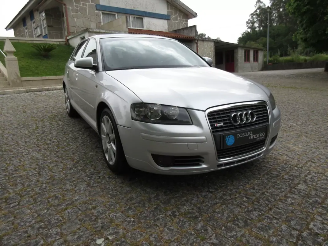 Audi A3 Sportback 2005 - 6990 EUR, 330000 km - AUTO.MOTO.pt - 330000km - foto 12 de 31
