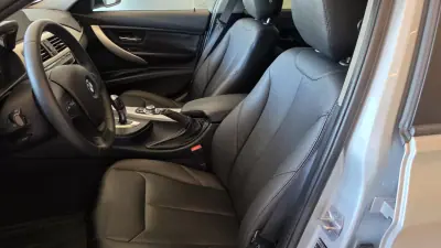BMW 318 2017 - 17900 EUR, 165210 km - AUTO.MOTO.pt - 165210km - foto 37 de 55
