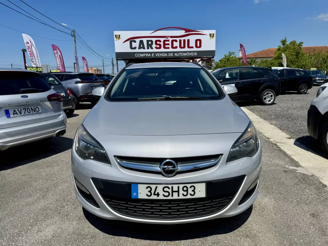 Opel Astra 2012 - 8950 EUR, 236176 km - AUTO.MOTO.pt - 236176km - foto 2 de 22