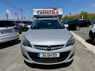 Opel Astra 2012 - 8950 EUR, 236176 km - AUTO.MOTO.pt - 236176km - foto 2 de 22