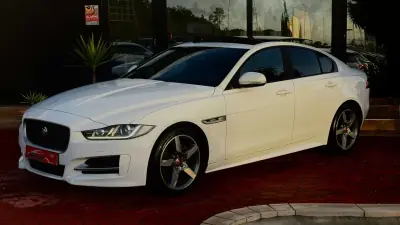 Jaguar XE 2017 - 16990 EUR, 190000 km - AUTO.MOTO.pt - 190000km - foto 4 de 28