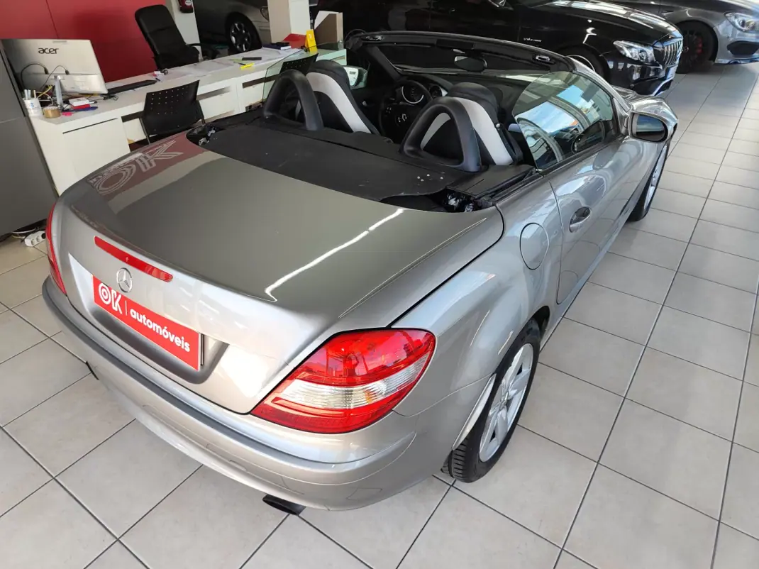 Mercedes-Benz SLK 200 2004 - 10950 EUR, 251000 km - 251000km - foto 12 de 35
