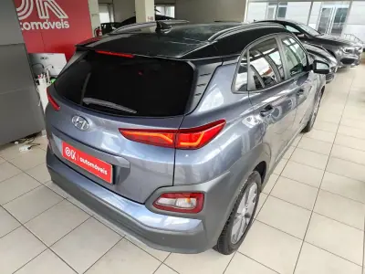 Hyundai Kauai 2019 - 19750 EUR, 111500 km - AUTO.MOTO.pt - 111500km - foto 12 de 35