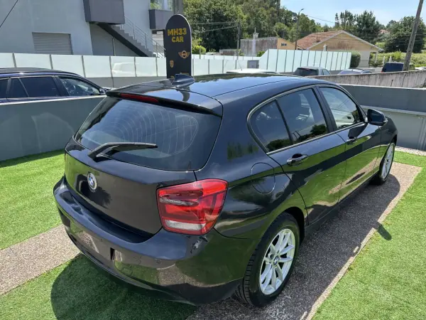 BMW 116 2012 - 10900 EUR, 245000 km - AUTO.MOTO.pt - 245000km - foto 10 de 51