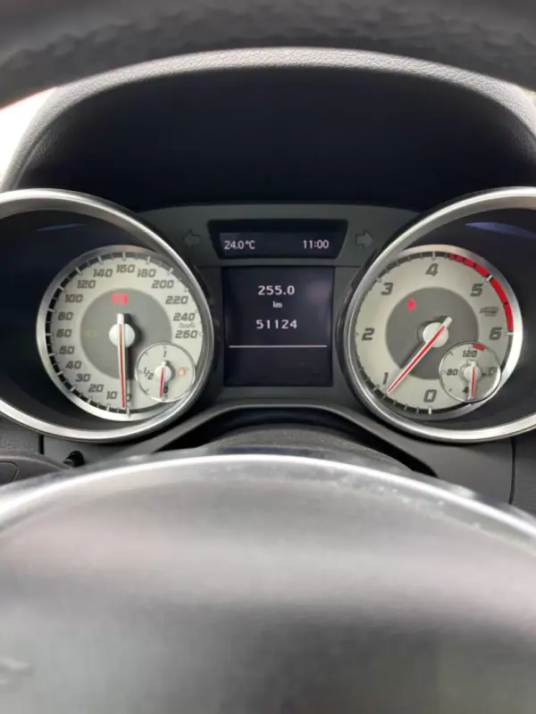 Mercedes-Benz SLK 250 2012 - 31950 EUR, 51100 km - AUTO.MOTO.pt - 51100km - foto 13 de 32