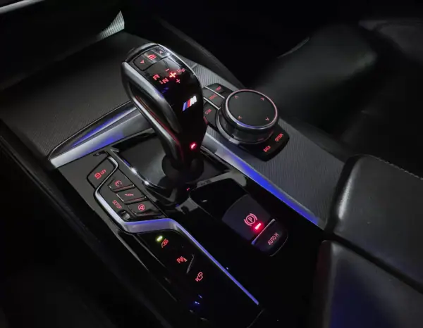 BMW M5 2019 - 98990 EUR, 87942 km - AUTO.MOTO.pt - 87942km - foto 38 de 41