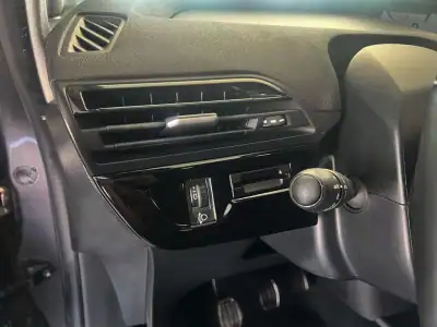 Citroën C4 Spacetourer 2019 - 15900 EUR, 125682 km - AUTO.MOTO.pt - 125682km - foto 18 de 22