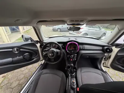 MINI One 2015 - 14900 EUR, 140000 km - AUTO.MOTO.pt - 140000km - foto 11 de 16