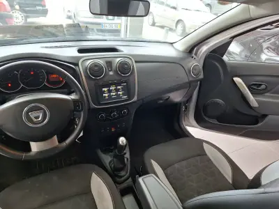 Dacia Sandero 2014 - 8490 EUR, 57546 km - AUTO.MOTO.pt - 57546km - foto 3 de 15