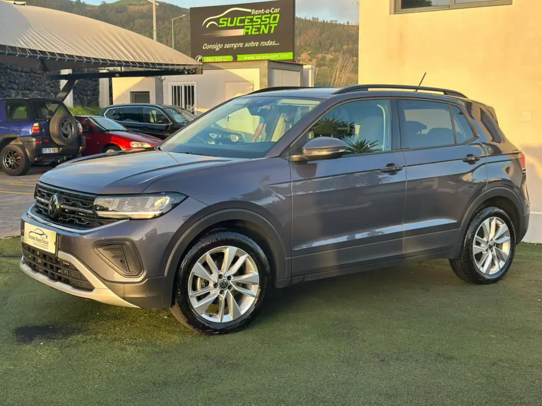 Volkswagen T-Cross 2024 - 23490 EUR, 48540 km - AUTO.MOTO.pt - 48540km - foto 1 de 17
