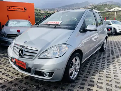 Mercedes-Benz A 180 2010 - 9950 EUR, 118057 km - AUTO.MOTO.pt - 118057km - foto 3 de 12