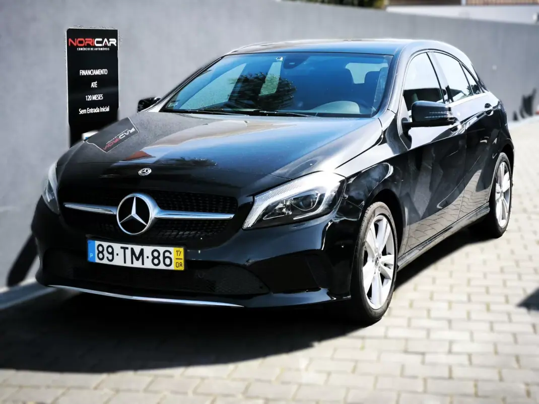 Mercedes-Benz A 180 2017 - 16950 EUR, 165617 km - AUTO.MOTO.pt - 165617km - foto 1 de 4
