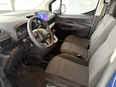 Citroën BERLINGO VAN XL 1.5 BLUE HDI 3 LUGARES 2020 - 11500 EUR, 173967 km - AUTO.MOTO.pt - 173967km - foto 13 de 14