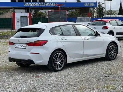 BMW 116 2020 - 16890 EUR, 179900 km - AUTO.MOTO.pt - 179900km - foto 28 de 30