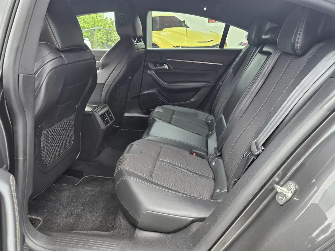 Peugeot 508 2022 - 23800 EUR, 71000 km - AUTO.MOTO.pt - 71000km - foto 23 de 66