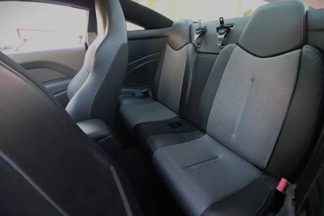 Peugeot RCZ 2012 - 12990 EUR, 189000 km - AUTO.MOTO.pt - 189000km - foto 15 de 25