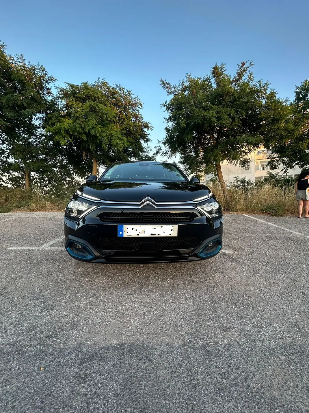 Citroën e-C4 2022 - 19250 EUR, 43300 km - AUTO.MOTO.pt - 43300km - foto 12 de 16