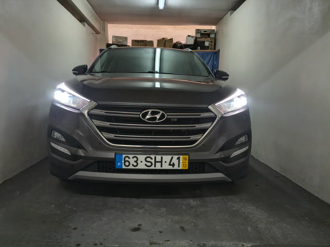 Hyundai Tucson 2016 - 20990 EUR, 67500 km - AUTO.MOTO.pt - 67500km - foto 4 de 11