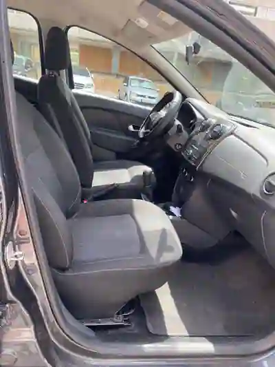 Dacia Sandero 2020 - 8500 EUR, 86000 km - 86000km - foto 8 de 10