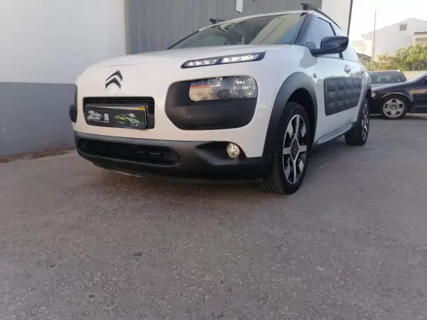 Citroën C4 Cactus 2016 - 8900 EUR, 130800 km - AUTO.MOTO.pt - 130800km - foto 7 de 17