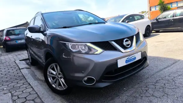Nissan Qashqai 2015 - 12400 EUR, 173000 km - AUTO.MOTO.pt - 173000km - foto 20 de 22