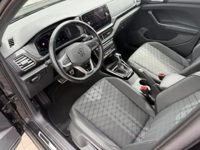 Volkswagen T-Cross 2024 - 26900 EUR, 52300 km - AUTO.MOTO.pt - 52300km - foto 11 de 12