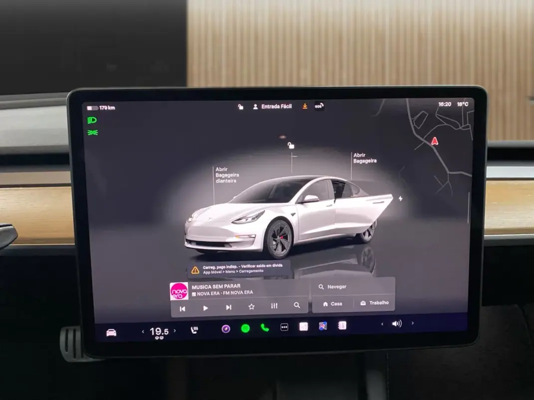 Tesla Model 3 2022 - 35950 EUR, 86200 km - AUTO.MOTO.pt - 86200km - foto 13 de 19
