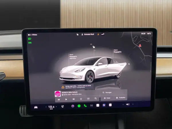 Tesla Model 3 2022 - 35950 EUR, 86200 km - AUTO.MOTO.pt - 86200km - foto 13 de 19