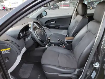 Kia Ceed SW 2008 - 4490 EUR, 182285 km - AUTO.MOTO.pt - 182285km - foto 16 de 25