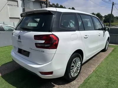 Citroën C4 Spacetourer 2020 - 14500 EUR, 197000 km - AUTO.MOTO.pt - 197000km - foto 9 de 58