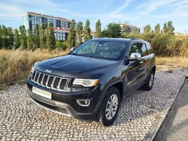 Jeep Grand Cherokee 2016 - 34950 EUR, 135350 km - AUTO.MOTO.pt - 135350km - foto 2 de 60