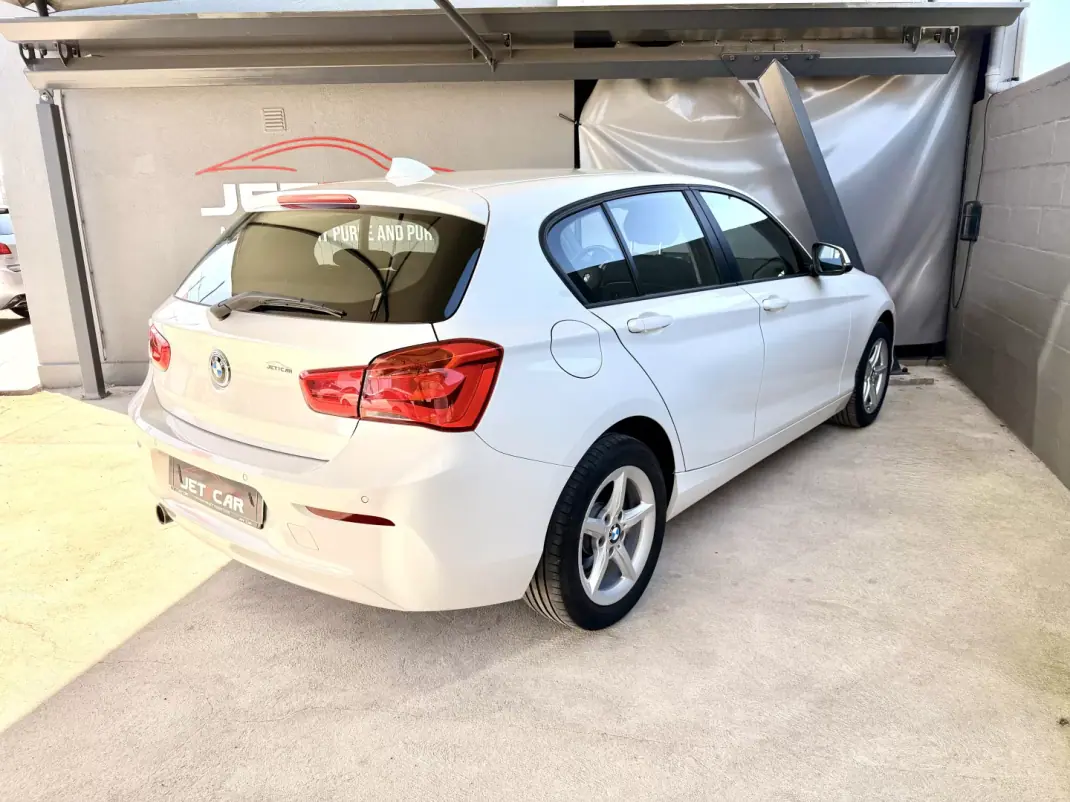 BMW 116 2018 - 17490 EUR, 81038 km - AUTO.MOTO.pt - 81038km - foto 4 de 17