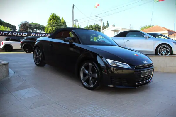 Audi TT Roadster 2015 - 23990 EUR, 151000 km - AUTO.MOTO.pt - 151000km - foto 31 de 36